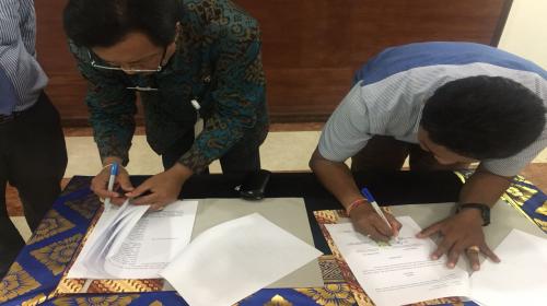 Pembahasan dan Penandatanganan MOU Pemerintah Kota Denpasar (Balitbang) dengan UNHI ( LP2M Unhi)