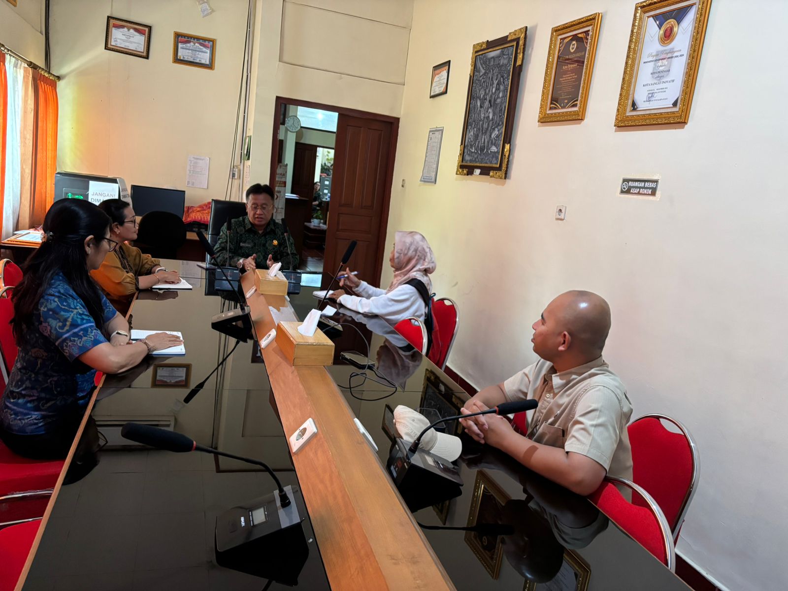 Pendataan Pengelola Sampah Dari Pusat Pengendalian Lingkungan Hidup Kementerian Lingkungan Hidup Untuk Wilayah Bali Nusra