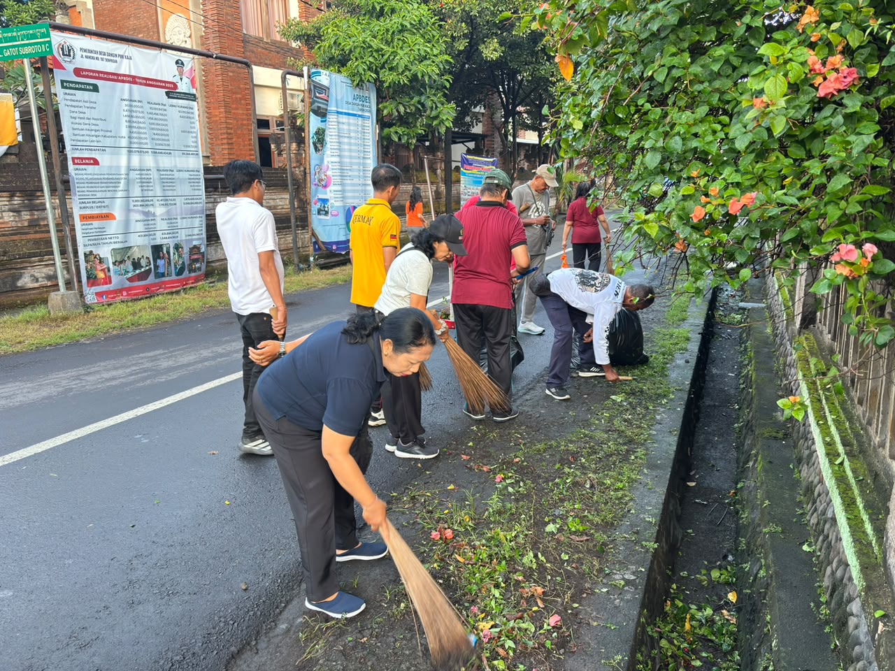 Gambar 2