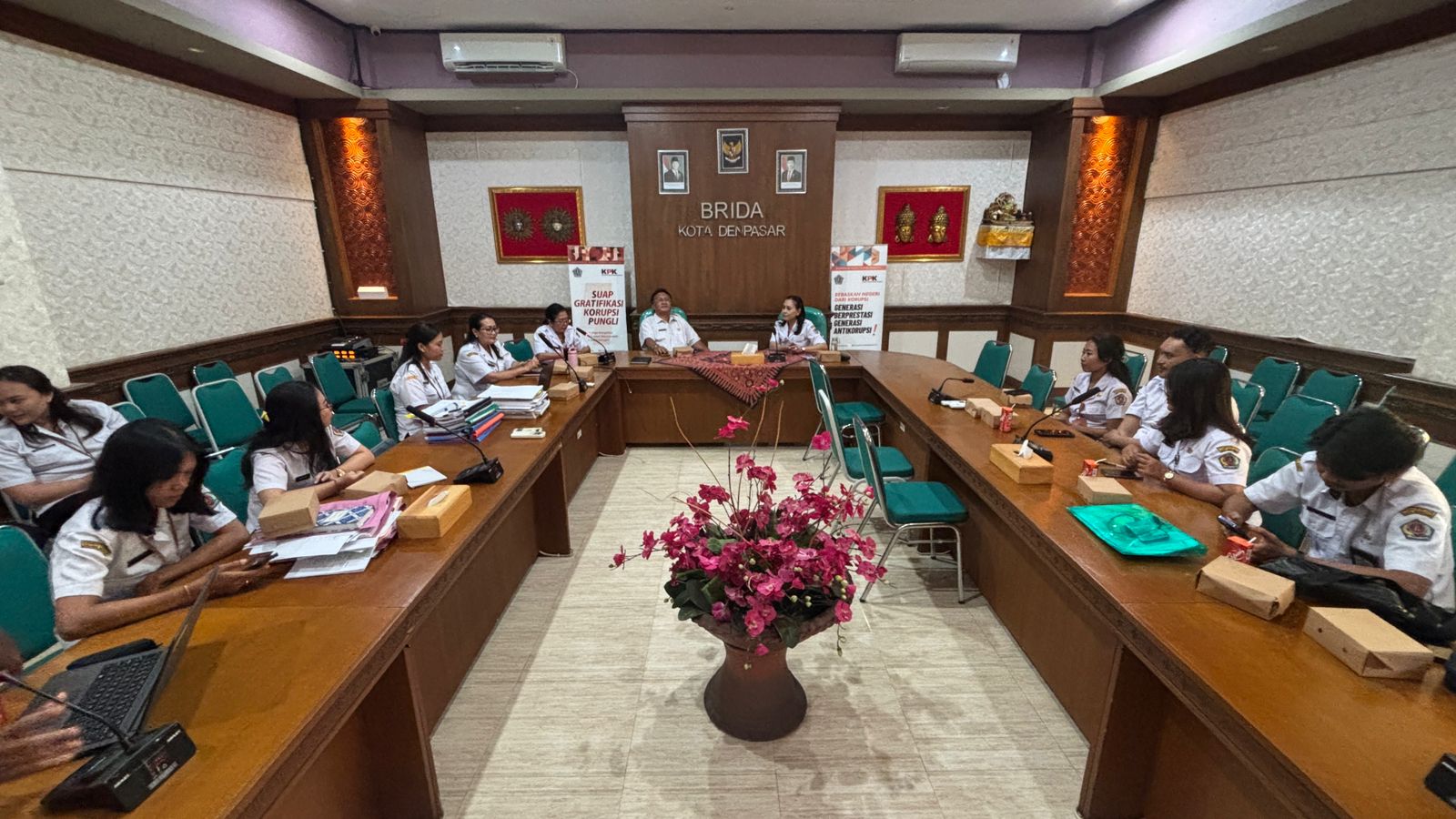 BRIDA Kota Denpasar Terima Pelaksanaan Audit Sistem Kearsipan Internal Tahun 2026