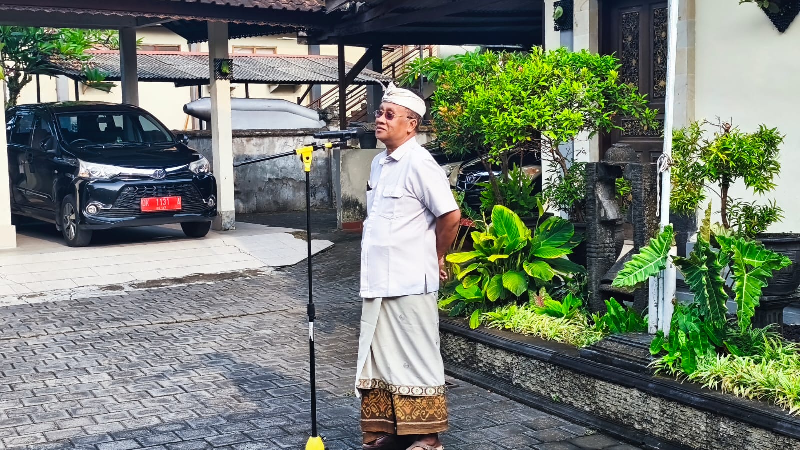 Gambar 2
